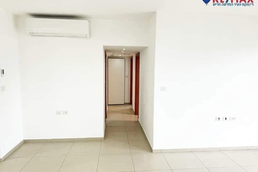 WhatsApp Image 2025-04-30 at 10.58.26