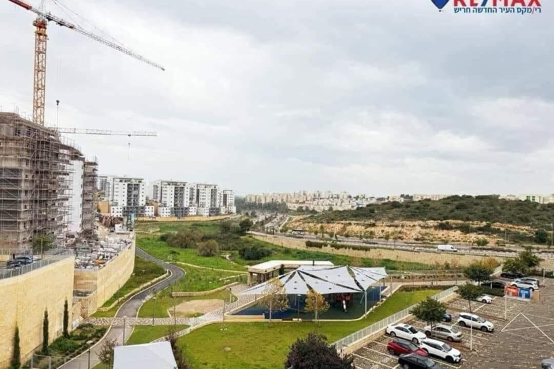 WhatsApp Image 2025-04-30 at 10.58.27