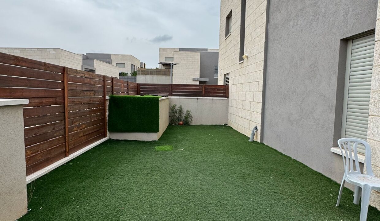 WhatsApp Image 2025-05-07 at 07.00.58 (1)