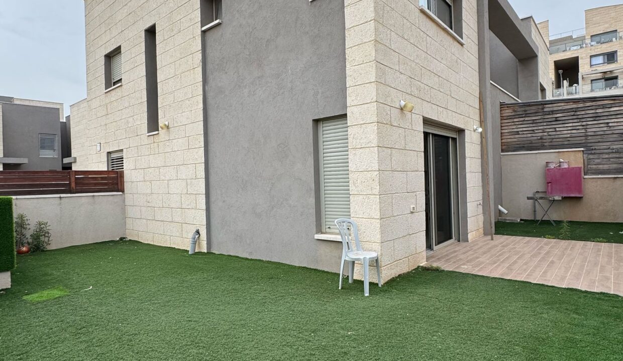 WhatsApp Image 2025-05-07 at 07.00.58