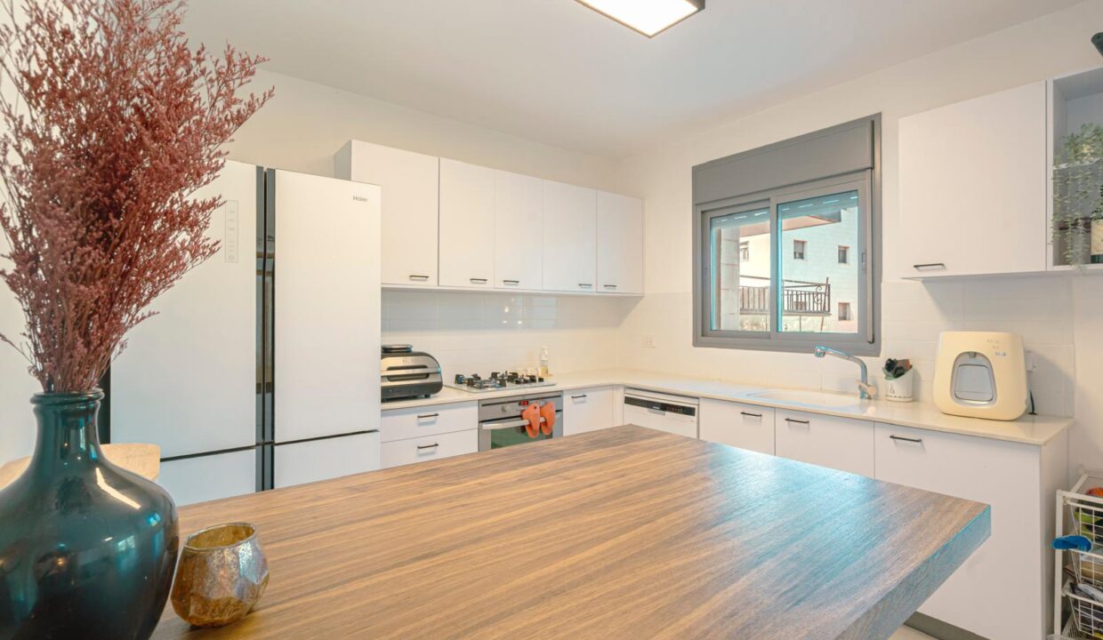 WhatsApp Image 2025-05-08 at 14.34.46 (1)