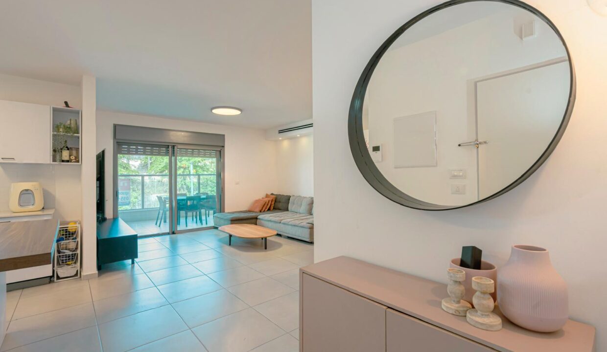 WhatsApp Image 2025-05-08 at 14.34.46