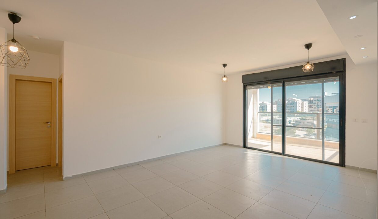 WhatsApp Image 2025-05-16 at 10.02.16