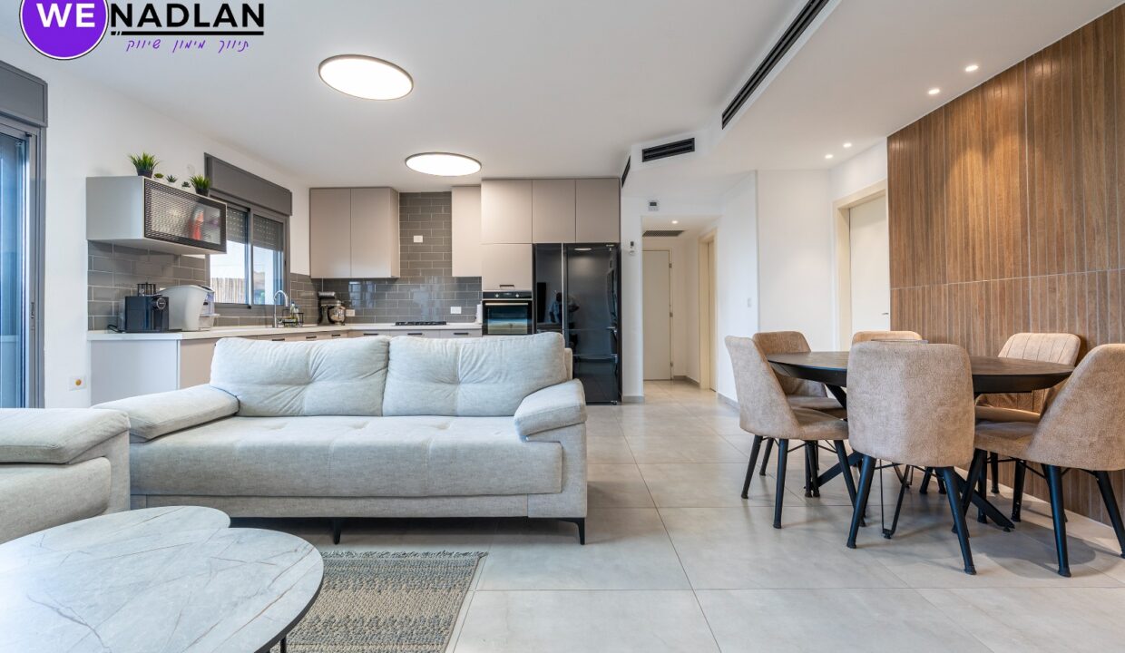 WhatsApp Image 2025-05-20 at 11.19.09