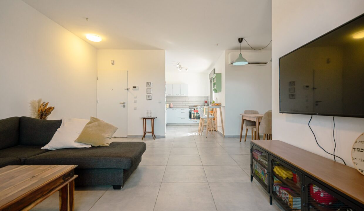 WhatsApp Image 2025-05-22 at 14.12.31 (1)