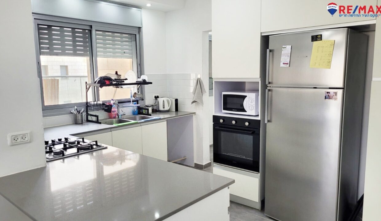 WhatsApp Image 2025-05-25 at 15.30.51 (1)