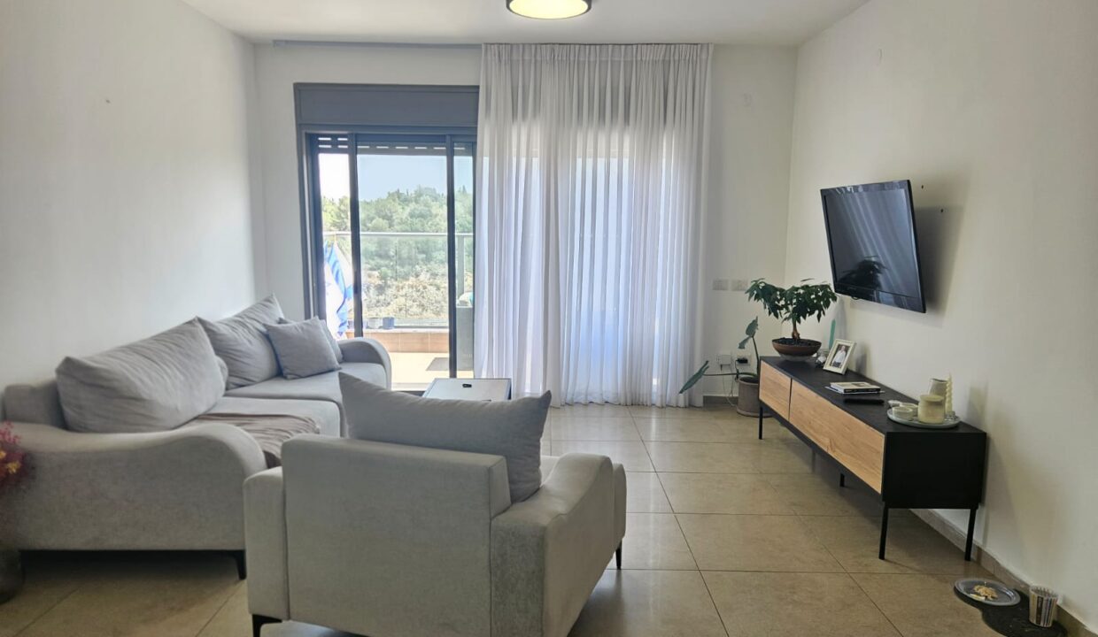 WhatsApp Image 2025-06-03 at 11.14.08 (1)