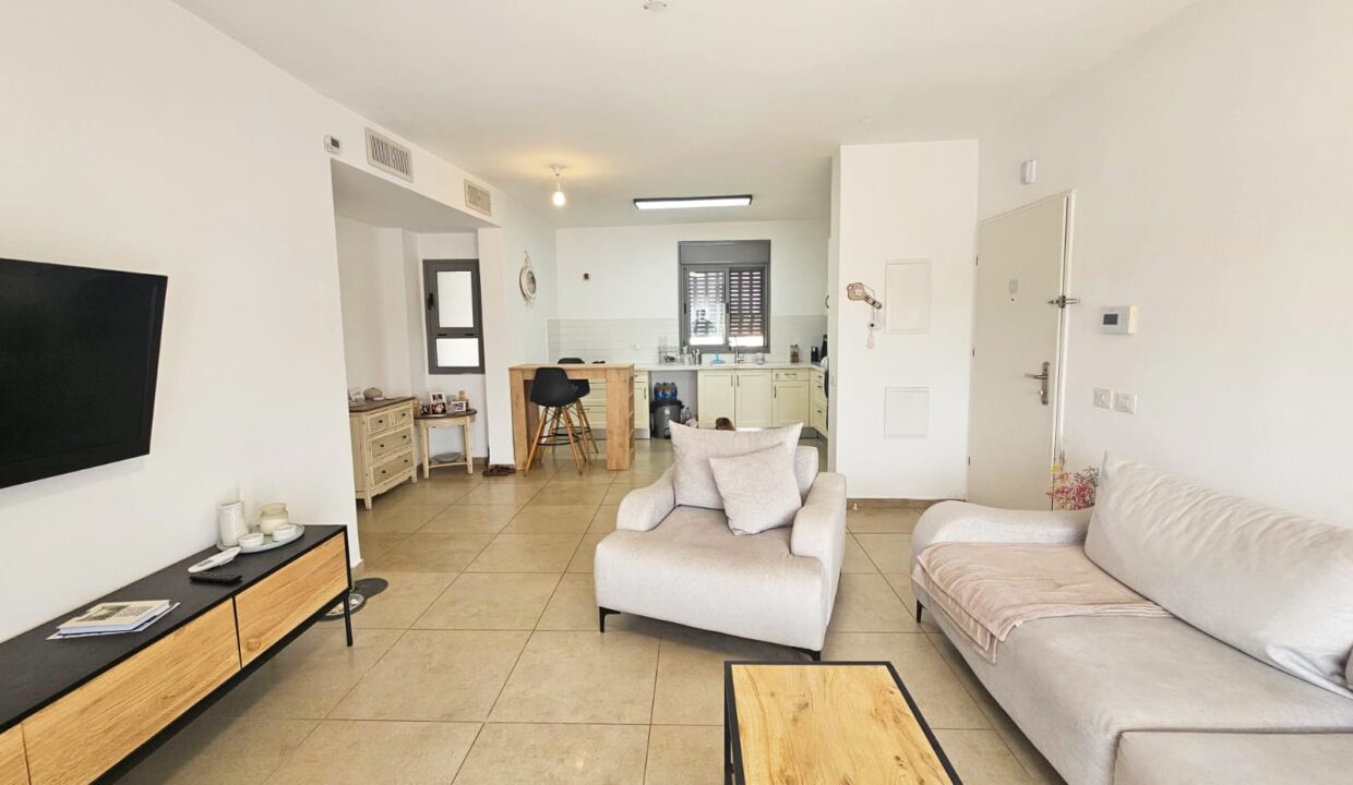 WhatsApp Image 2025-06-03 at 11.14.09 (1)