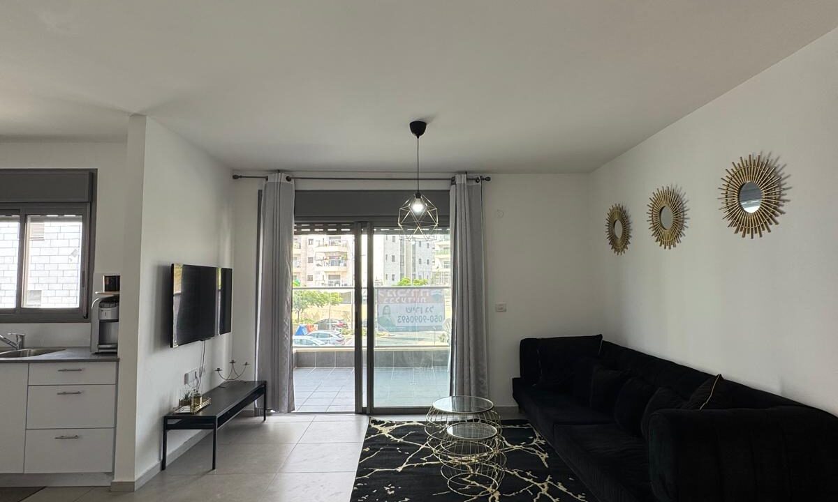 WhatsApp Image 2025-06-04 at 09.16.40 (1)