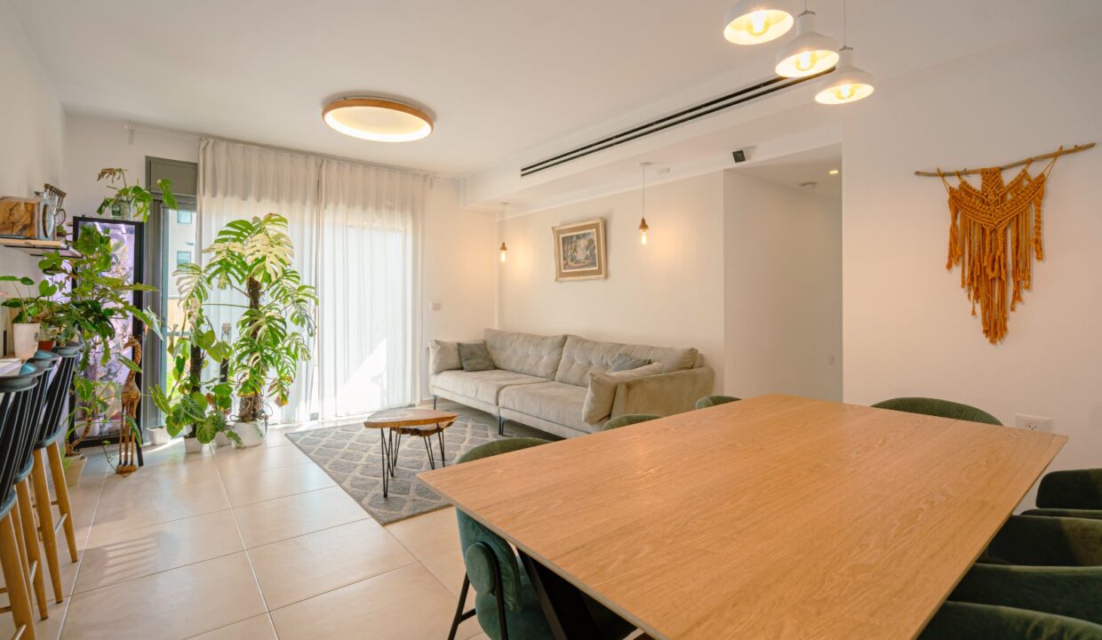 WhatsApp Image 2025-06-19 at 10.51.59