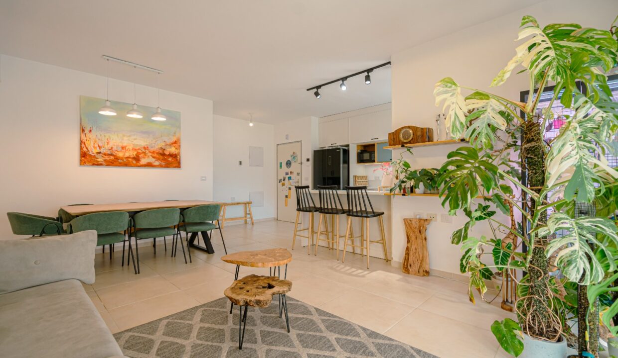 WhatsApp Image 2025-06-19 at 10.51.59 (3)