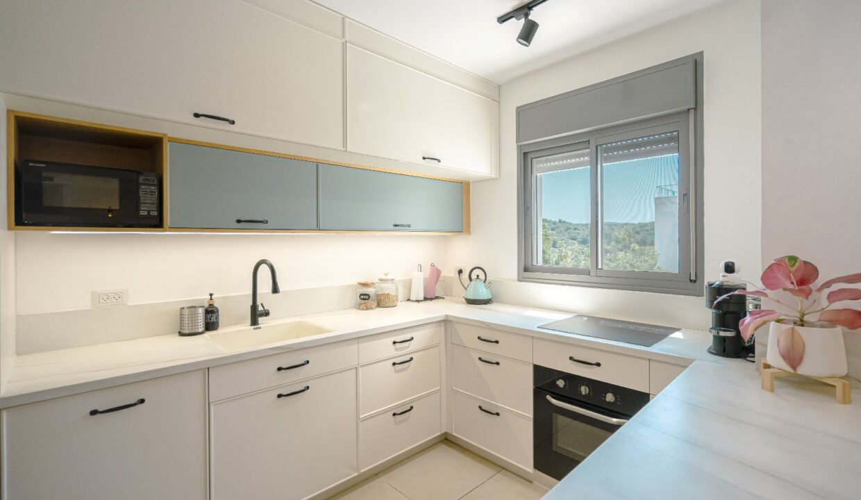 WhatsApp Image 2025-06-19 at 10.52.00 (1)