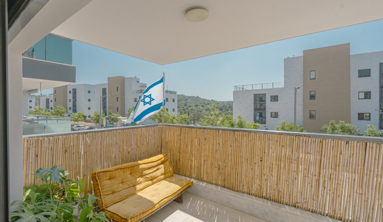 WhatsApp Image 2025-06-19 at 10.52.00 (2)