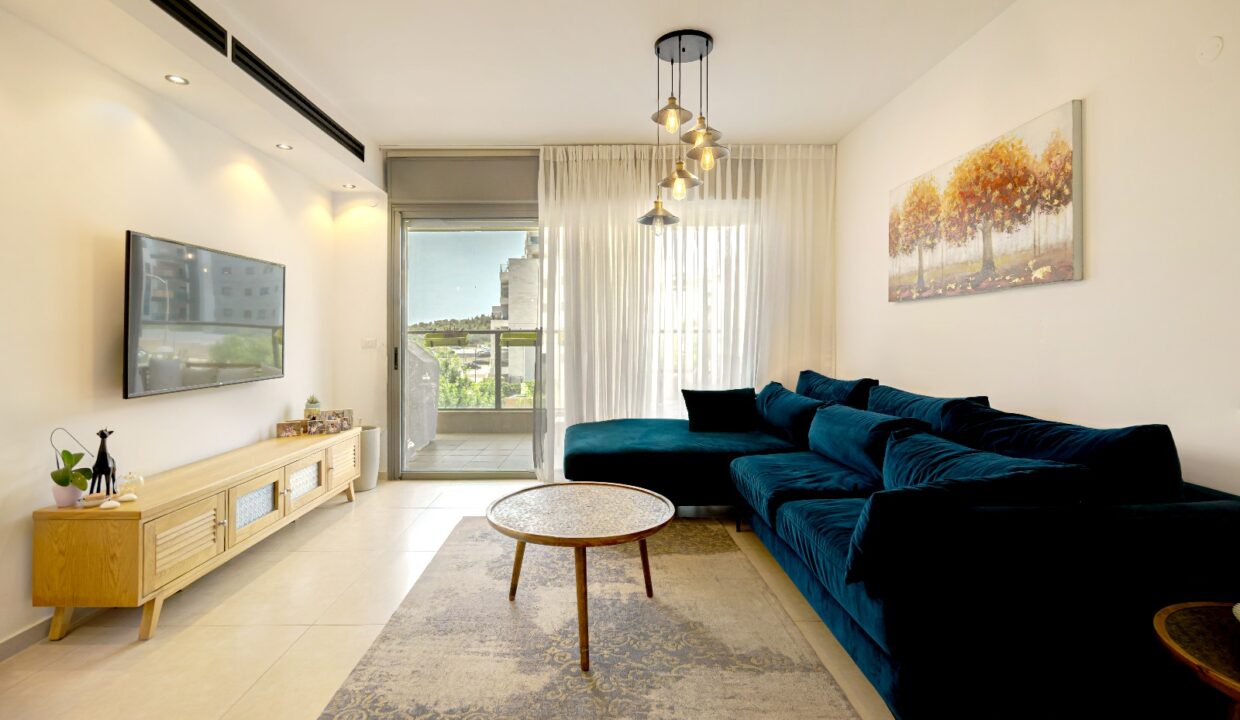 WhatsApp Image 2025-06-19 at 11.23.01 (1)