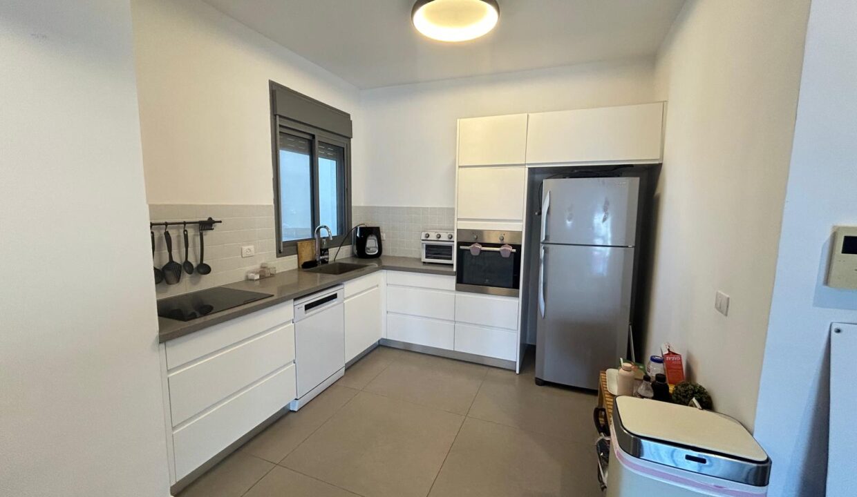 WhatsApp Image 2025-06-20 at 14.33.57 (1)