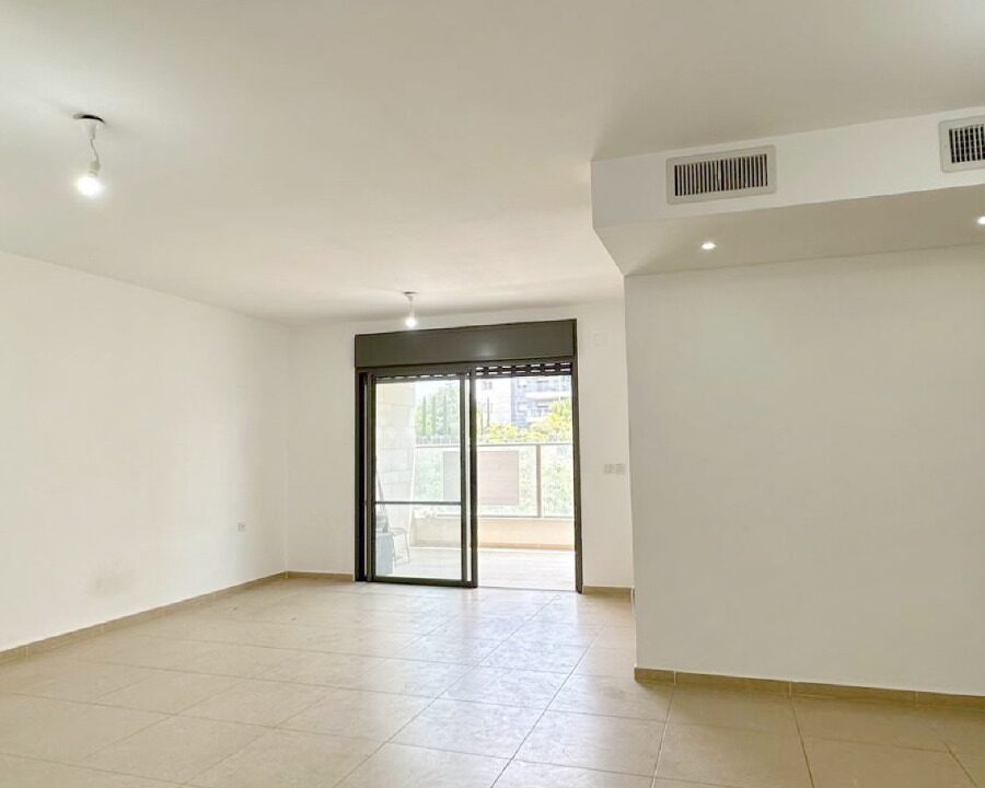 WhatsApp Image 2025-06-22 at 12.07.34 (2)