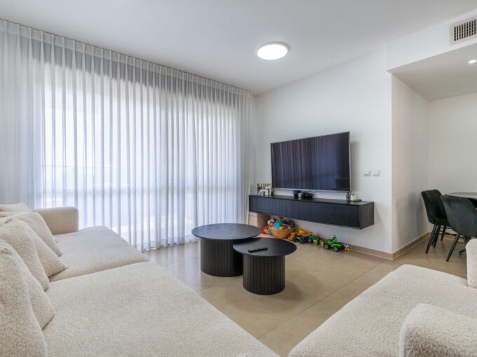 למכירה בחריש דירת 4 חדרים בשכונת החורש