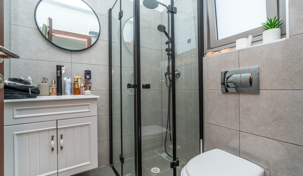 WhatsApp Image 2025-06-22 at 12.08.50 (2)