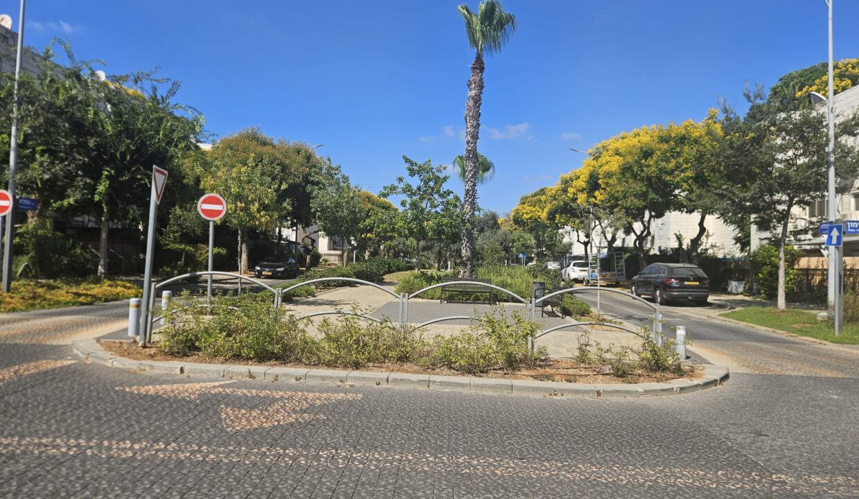 WhatsApp Image 2025-07-14 at 15.24.33 (1)