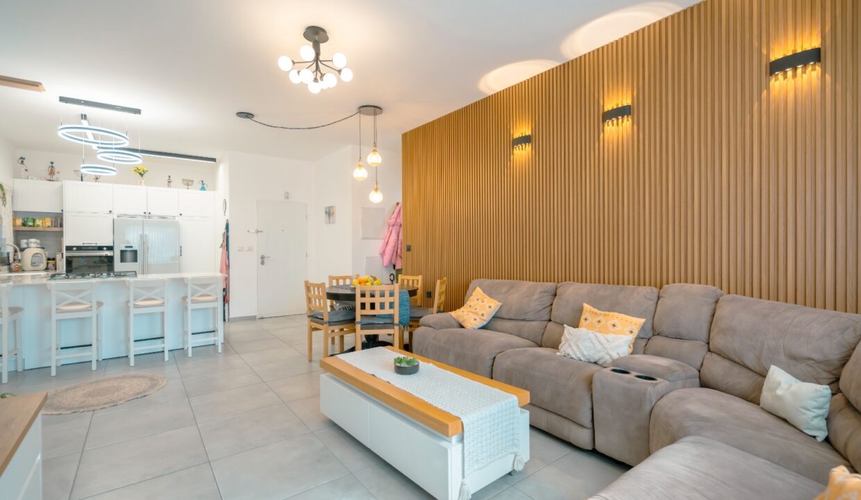 WhatsApp Image 2025-07-20 at 12.23.15 (1)