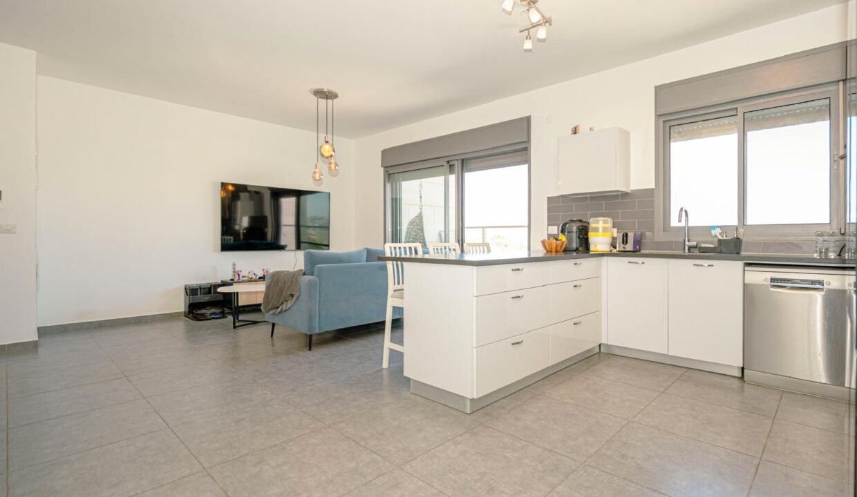 WhatsApp Image 2025-07-21 at 10.14.30 (1)