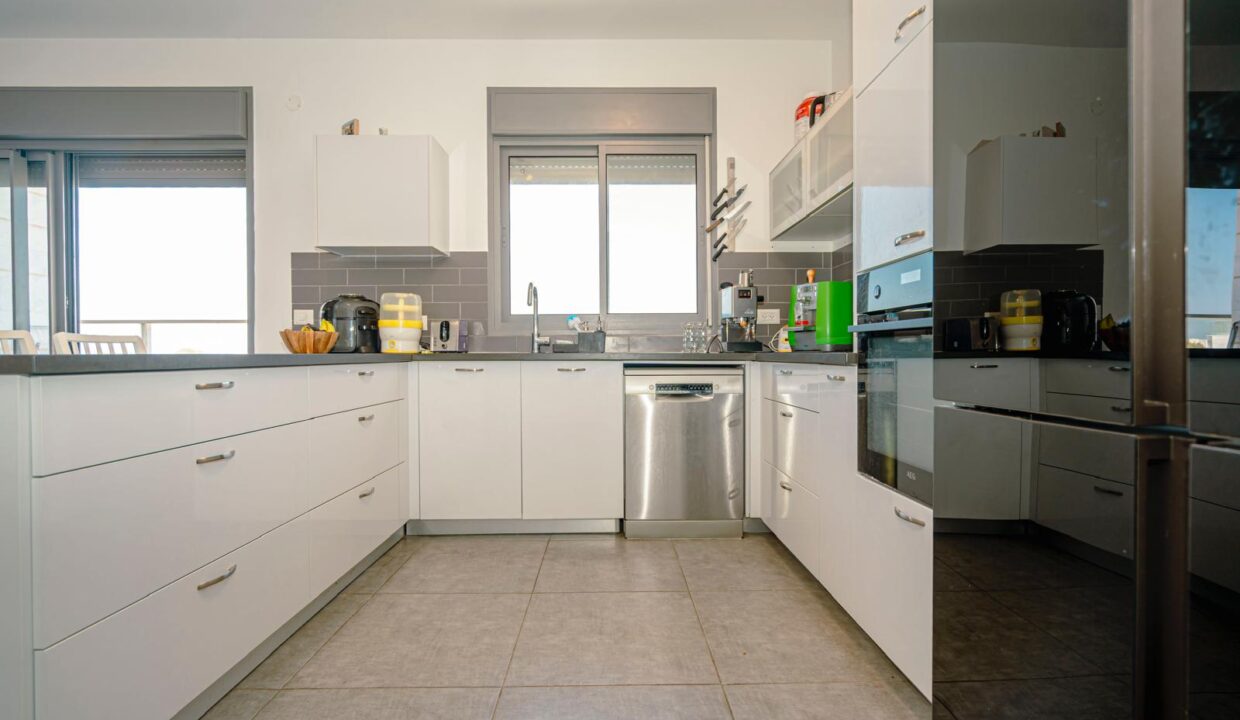 WhatsApp Image 2025-07-21 at 10.14.30 (2)