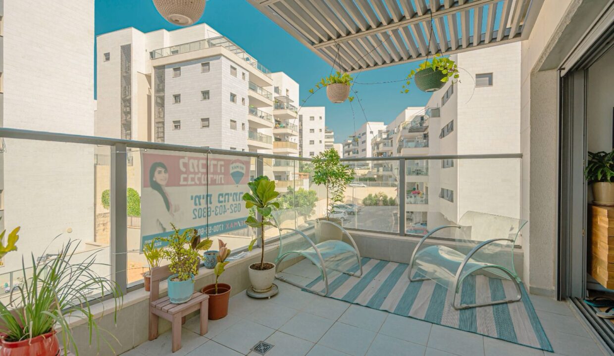 WhatsApp Image 2025-07-28 at 12.59.02 (1)