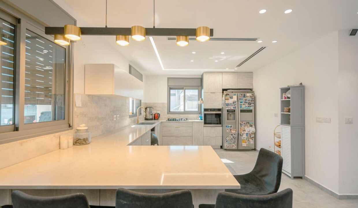 WhatsApp Image 2025-08-03 at 13.40.22 (1)