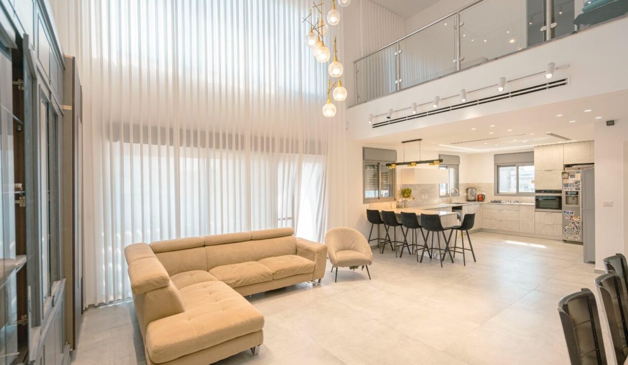 WhatsApp Image 2025-08-03 at 13.40.22