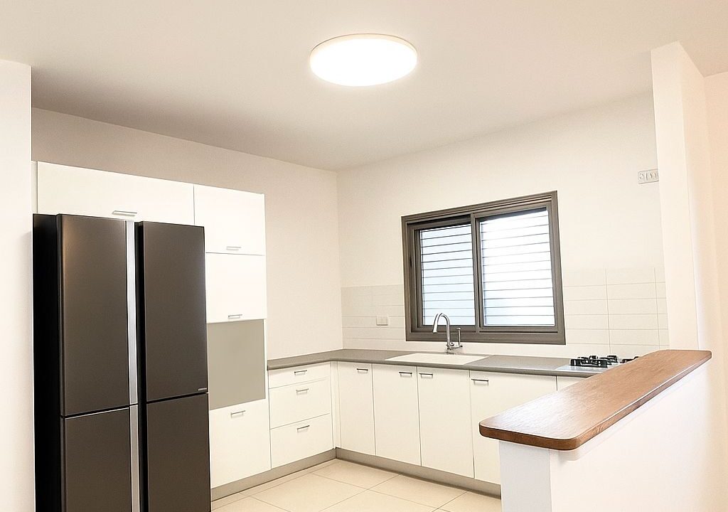 WhatsApp Image 2025-08-18 at 14.55.00 (1)