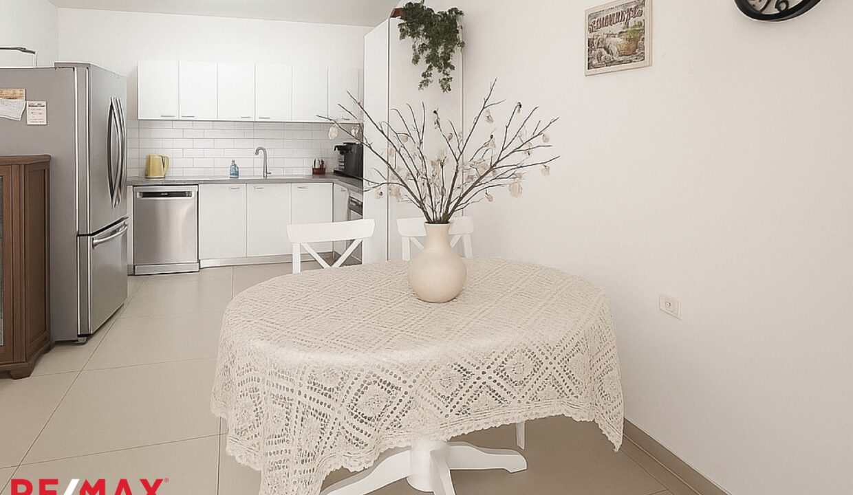 WhatsApp Image 2025-08-19 at 09.54.45 (1)