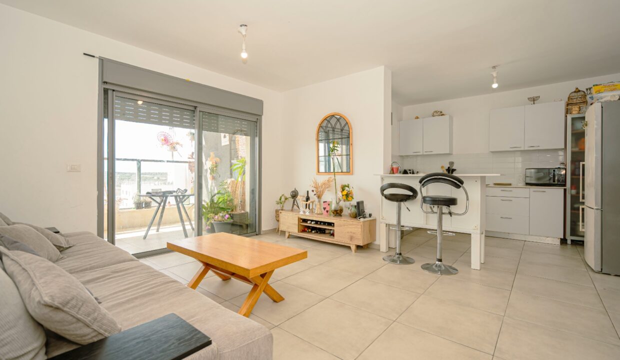 WhatsApp Image 2025-08-19 at 13.34.38