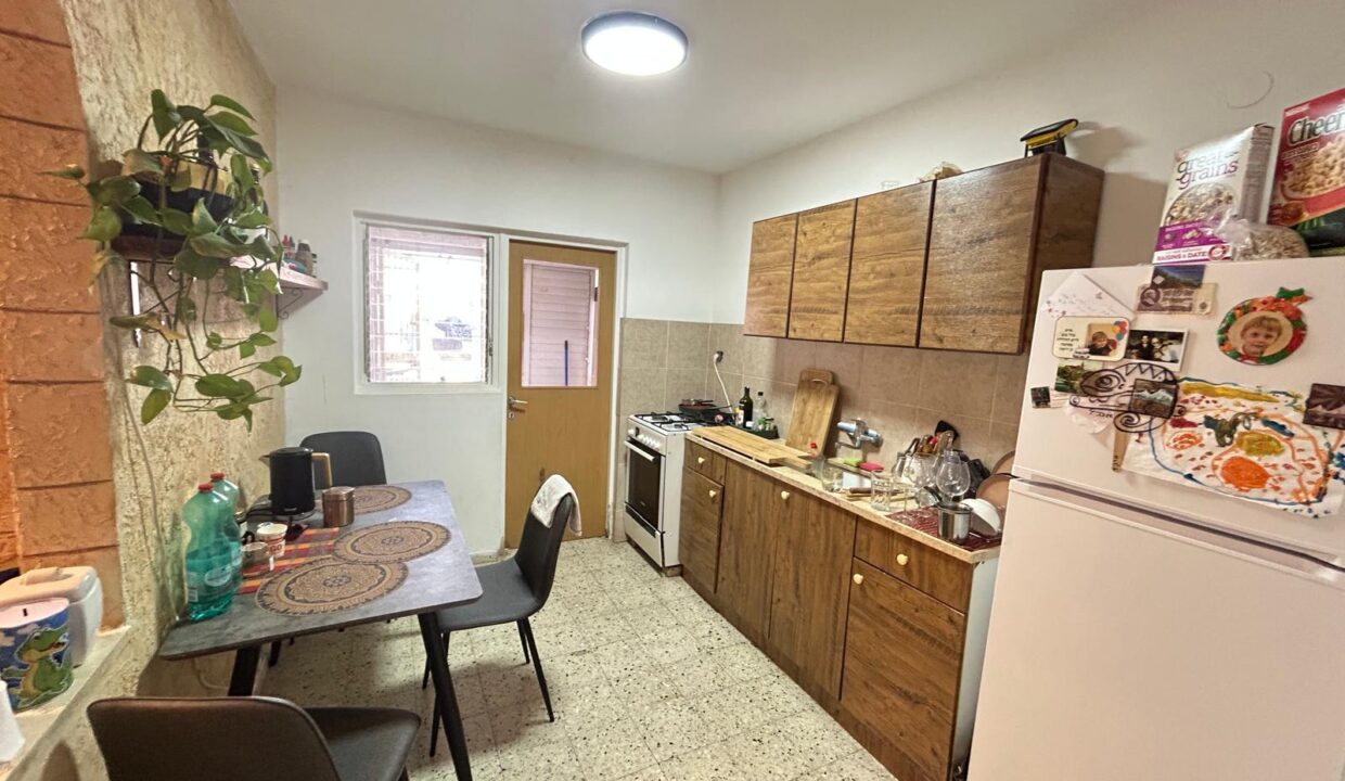 WhatsApp Image 2025-08-25 at 10.01.13 (3)