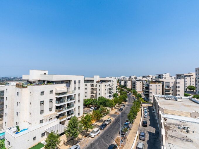 למכירה בחריש דירת 5 חדרים בשכונת החורש