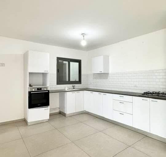 למכירה בחריש דירת 5 חדרים בשכונת החורש