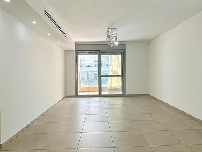 למכירה בחריש דירת 5 חדרים בשכונת מעו׳׳ף