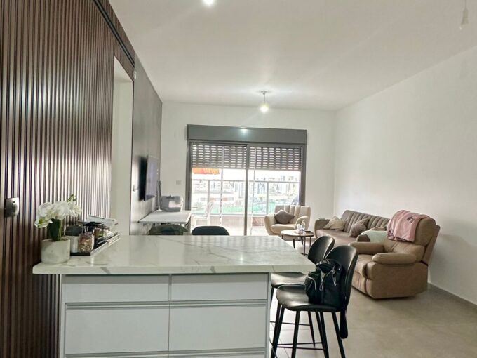 למכירה בחריש דירת 4 חדרים בשכונת הפרחים