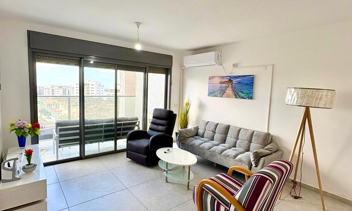 WhatsApp Image 2025-09-26 at 12.44.43 (1)