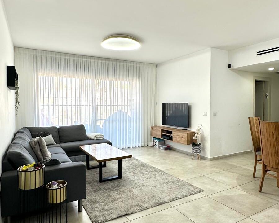 WhatsApp Image 2025-10-20 at 16.26.36