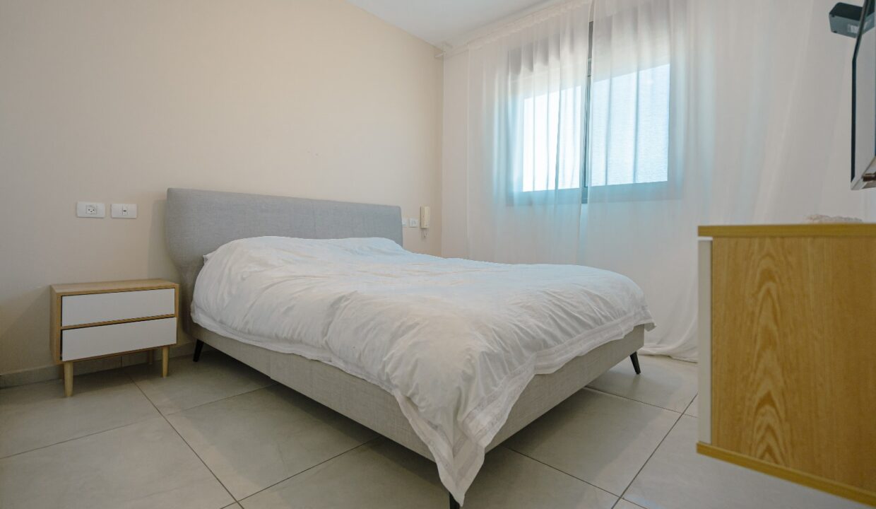 WhatsApp Image 2025-10-27 at 13.33.24