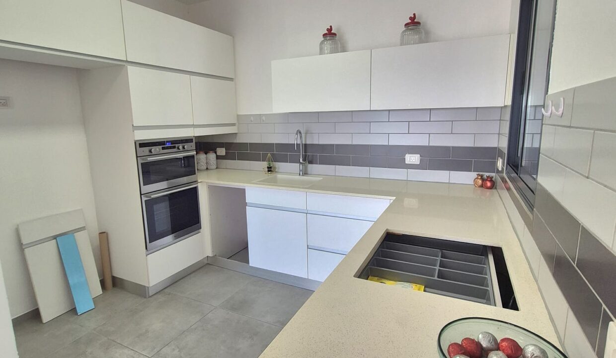 WhatsApp Image 2025-10-30 at 11.07.03