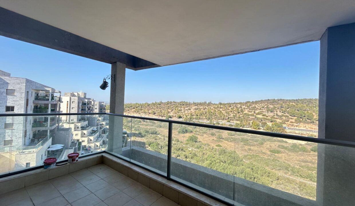 WhatsApp Image 2025-11-16 at 15.04.29