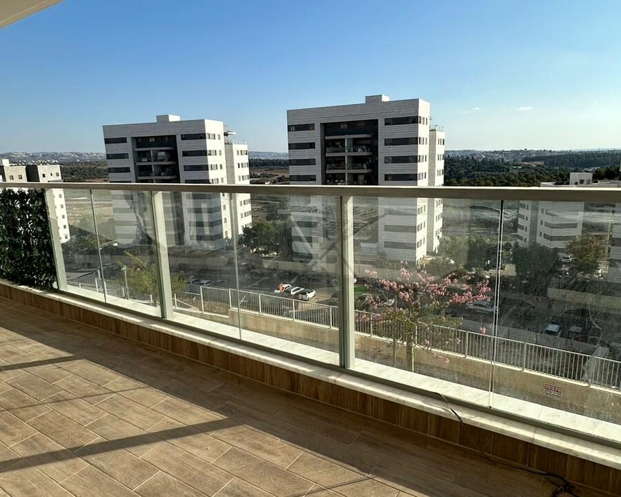 WhatsApp Image 2025-11-17 at 15.28.58 (2)