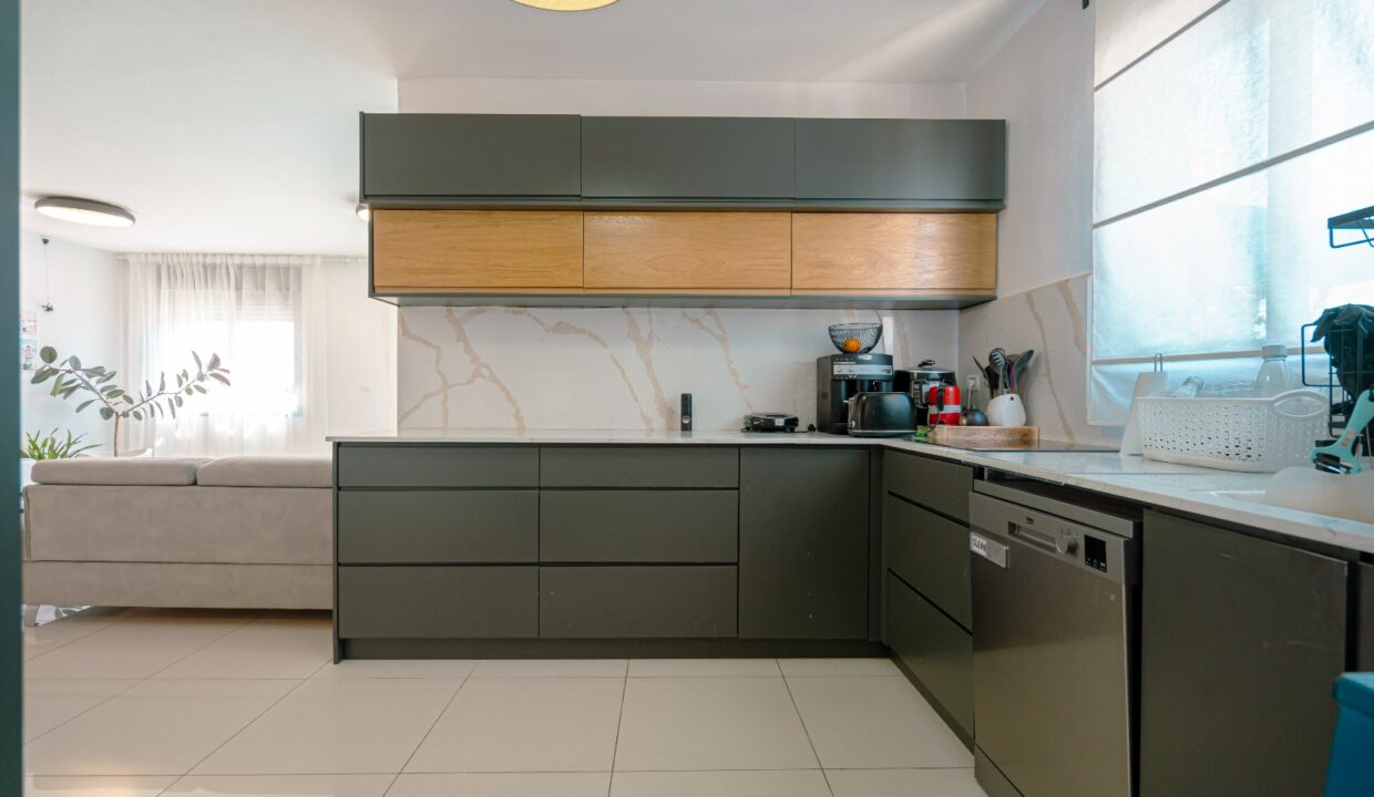 WhatsApp Image 2025-01-06 at 16.44.12