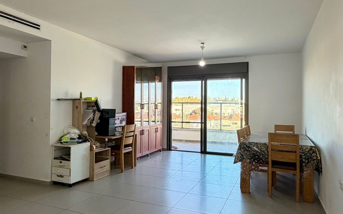 WhatsApp Image 2025-12-17 at 16.54.22