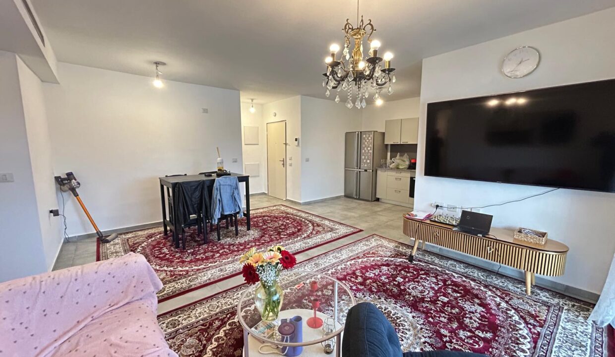 WhatsApp Image 2026-01-05 at 10.33.04