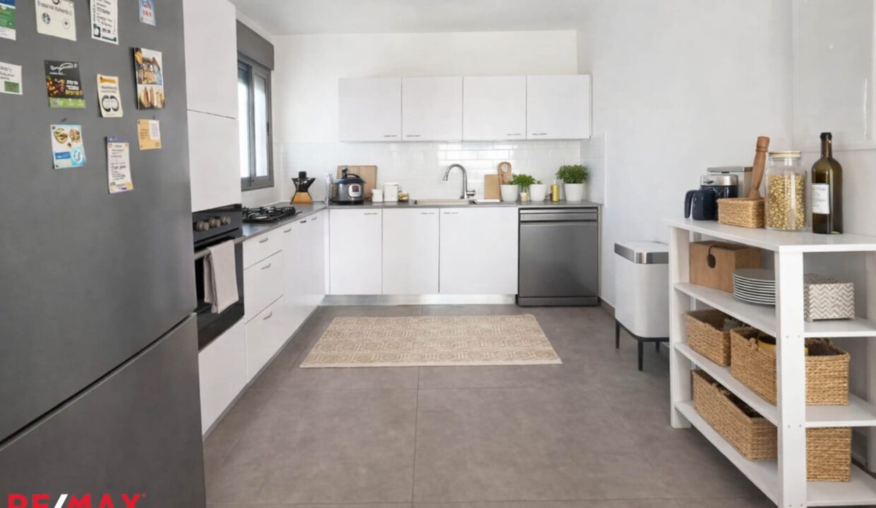 WhatsApp Image 2026-01-13 at 09.18.04