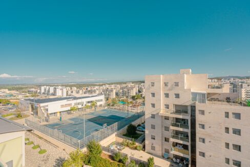 למכירה בחריש דירת 4 חדרים בשכונת הפרחים