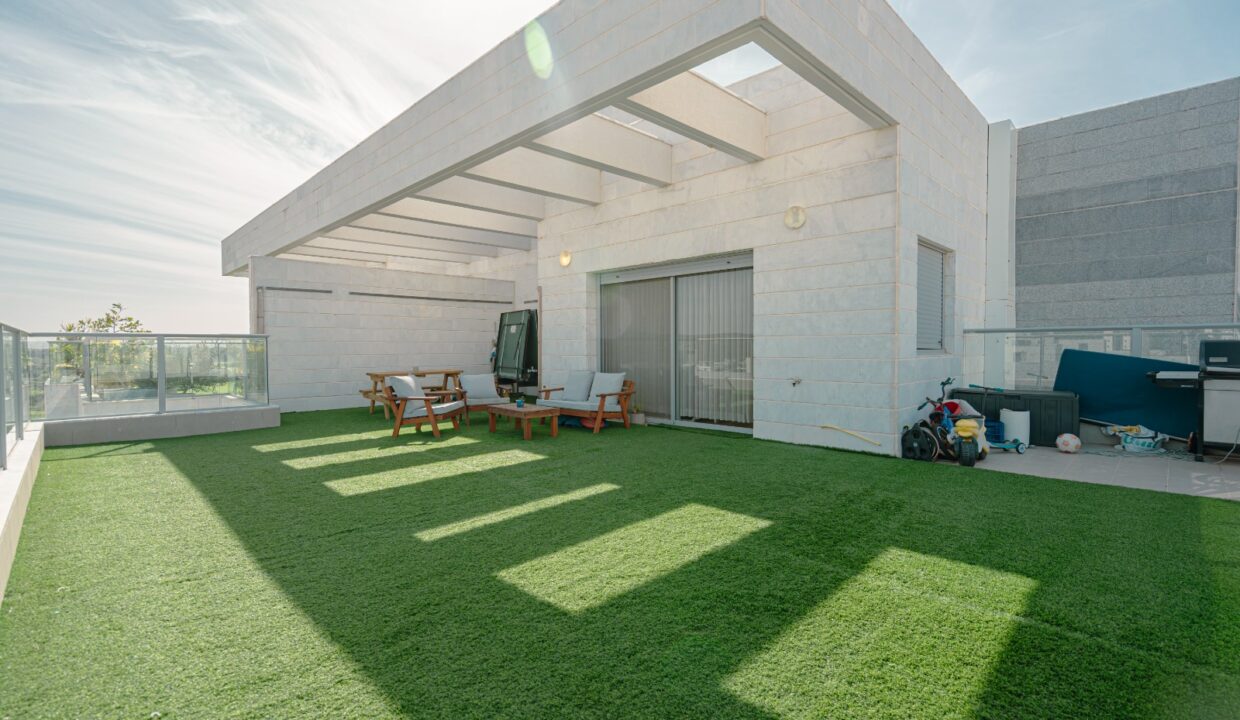 WhatsApp Image 2026-02-15 at 10.55.07 (1)