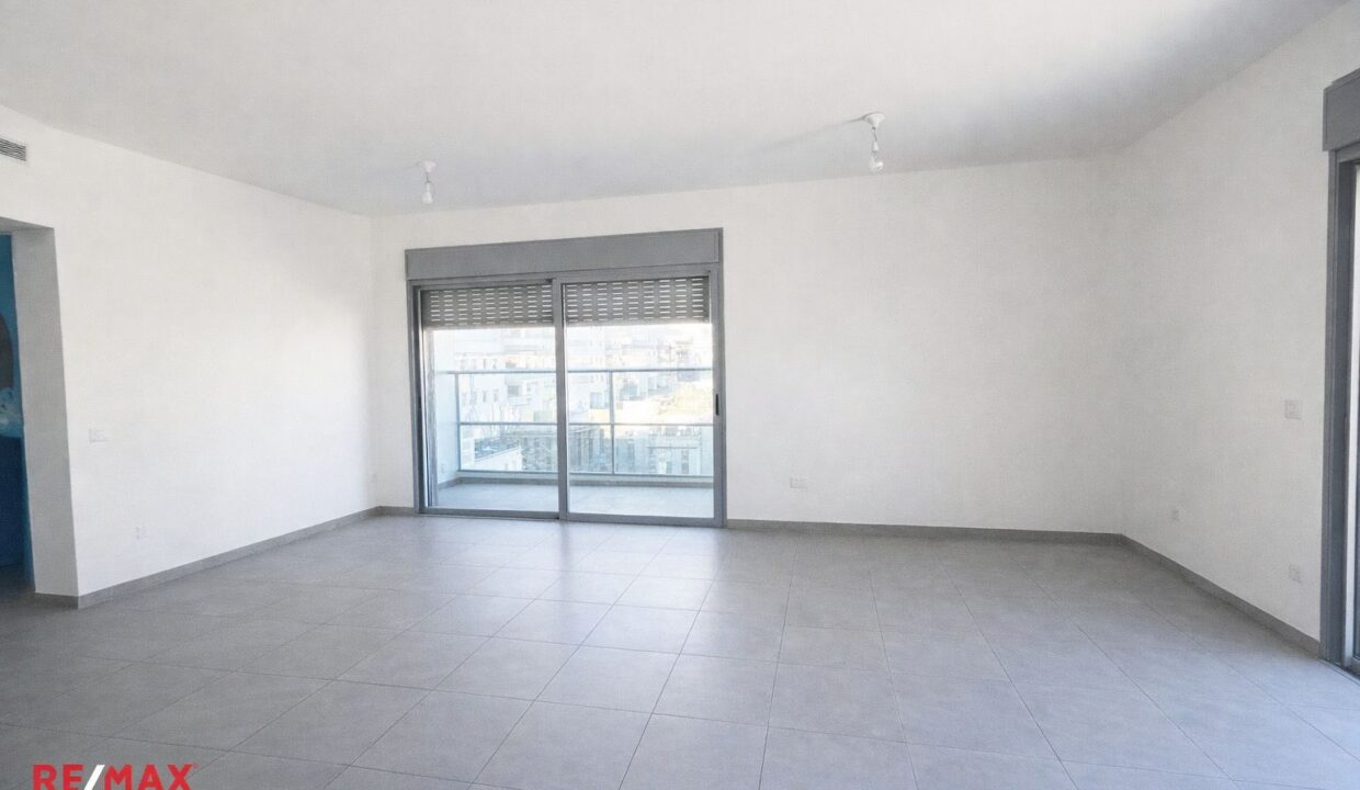 WhatsApp Image 2026-02-16 at 12.54.03